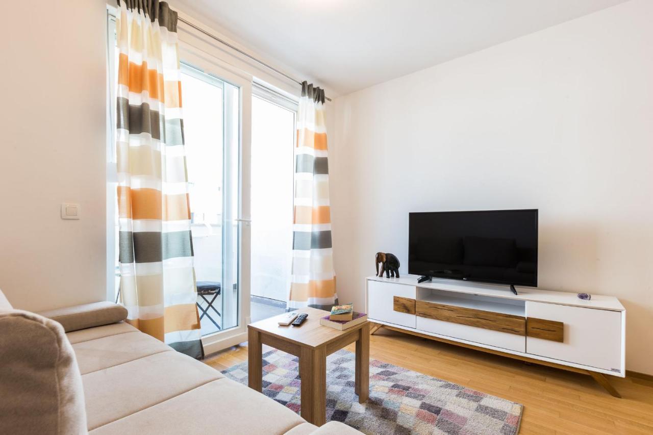 Tanja modern apartment with balcony&parking garage Zadar Bagian luar foto