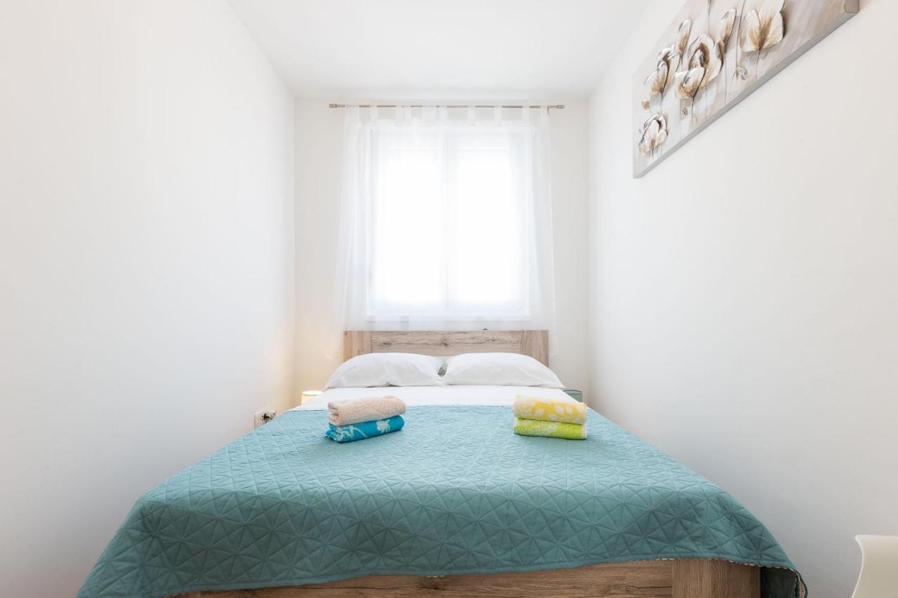 Tanja modern apartment with balcony&parking garage Zadar Bagian luar foto