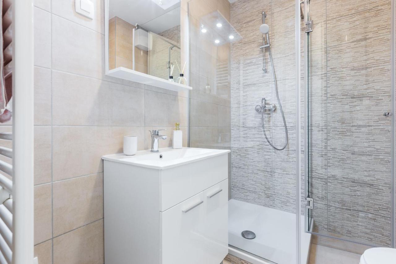 Tanja modern apartment with balcony&parking garage Zadar Bagian luar foto